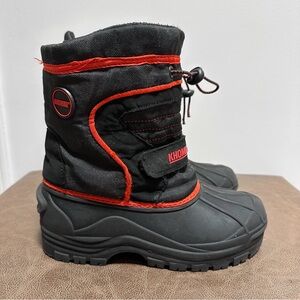 Khombu Big Boys Winter Snow Boots Waterproof Black Red sz 3